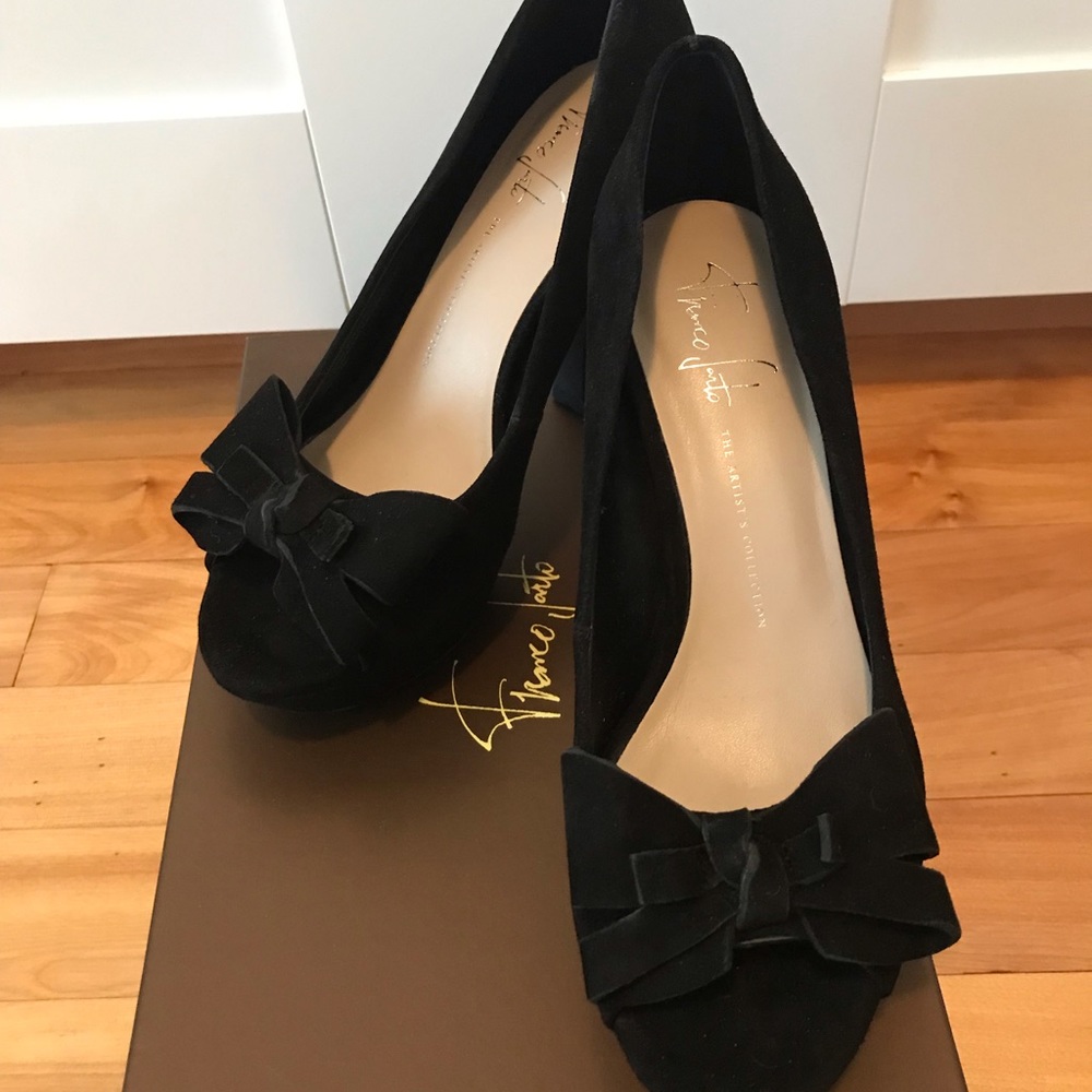 Brand New Black Suede Pumps